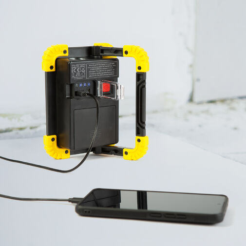 18646C • Multifunkciós reflektor - Li-ion akkumulátorral, micro-USB